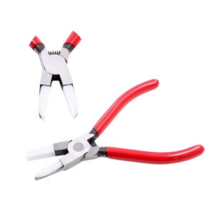 Tang met kunststof bek.